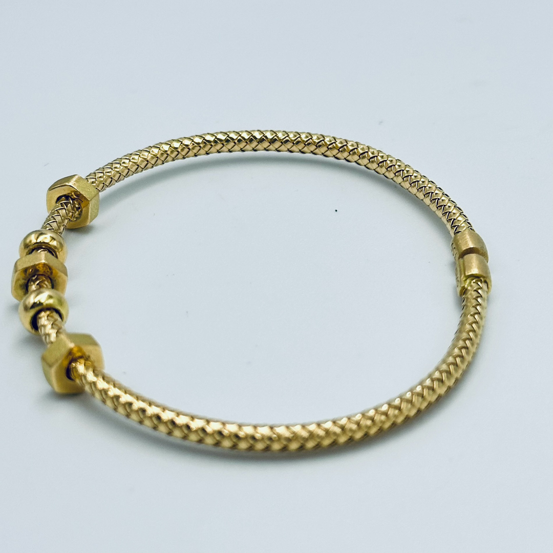 Bangle (18 Karat)