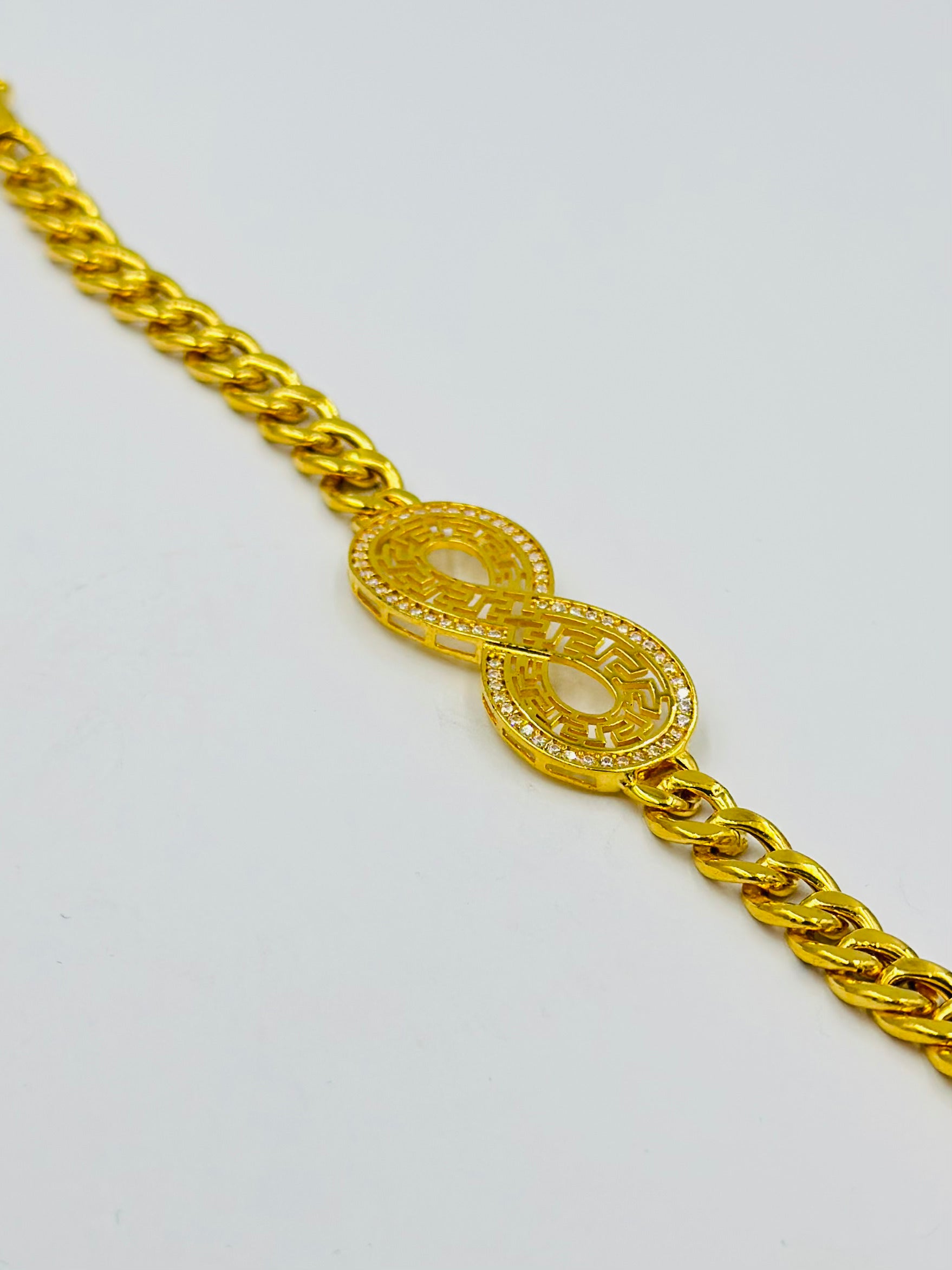 Load image into Gallery viewer, Bracelets (21 Karat)
