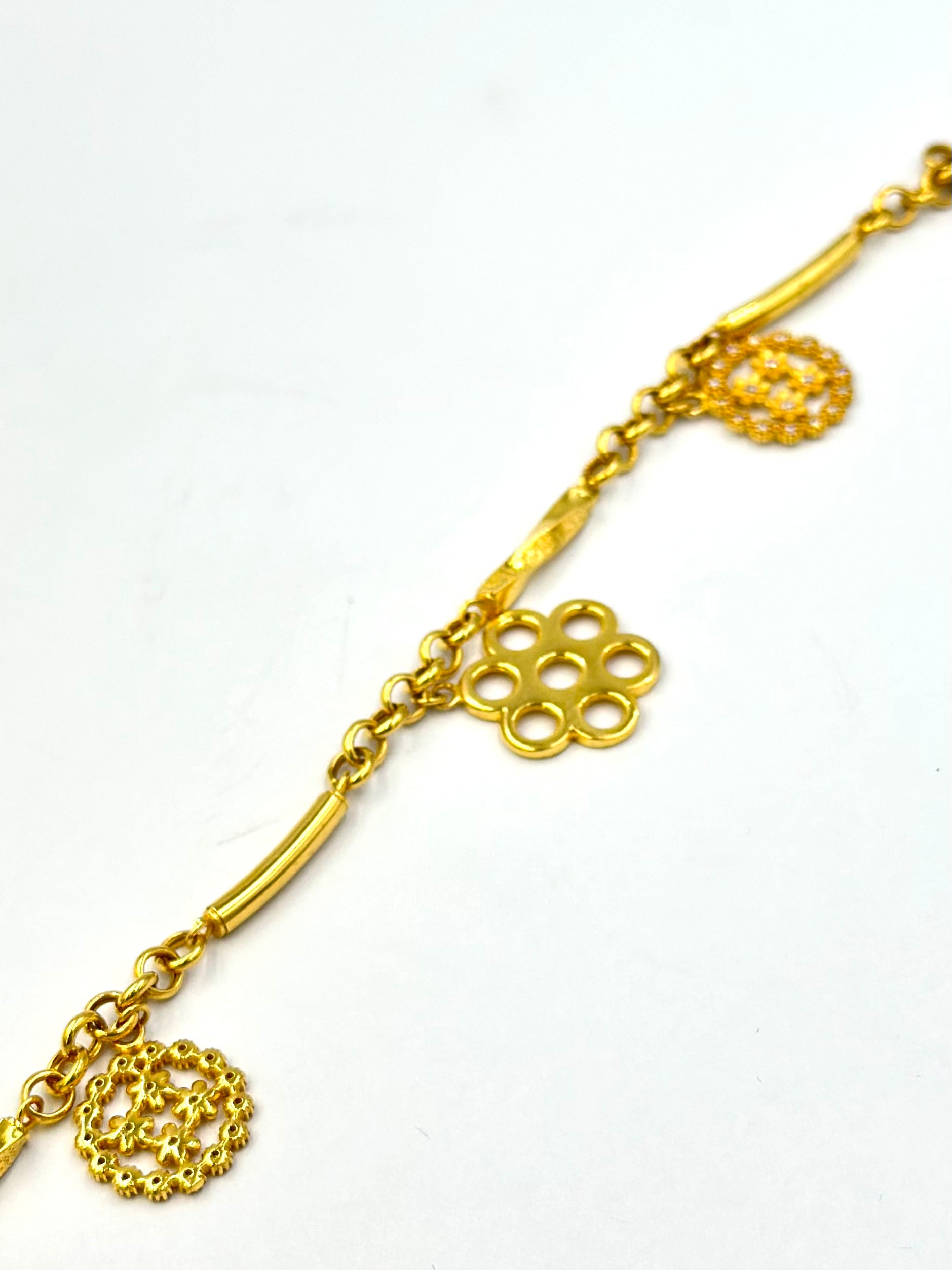 Load image into Gallery viewer, Bracelets (21 Karat)
