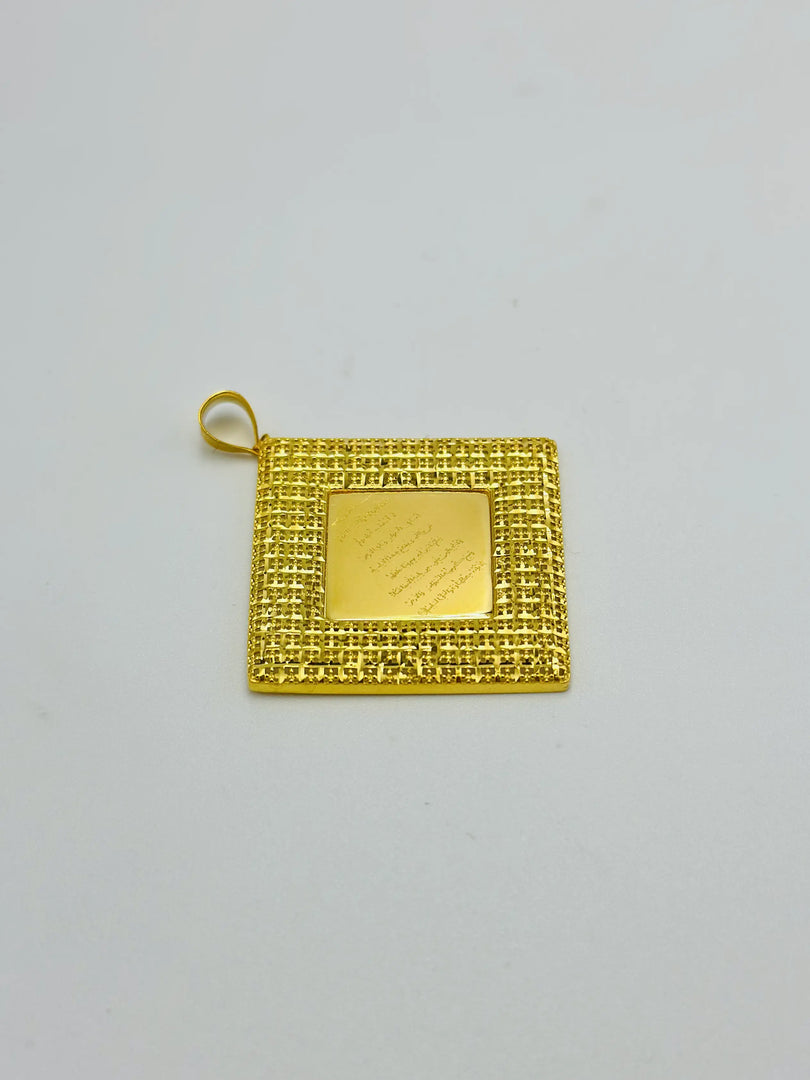 Pendants (21 Karat)